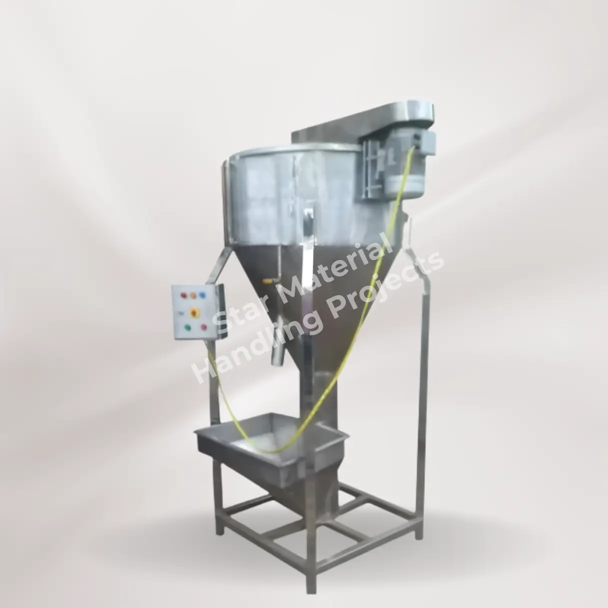 Vertical Mixer Machine